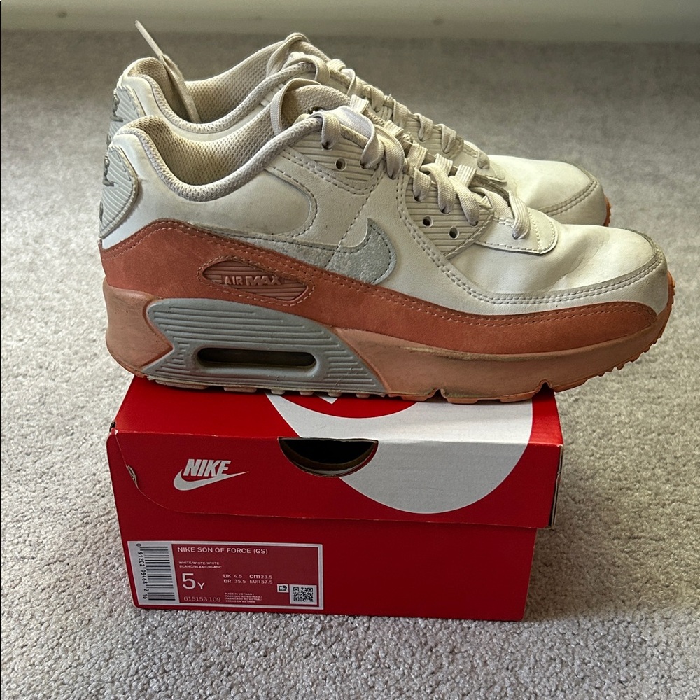 Nike Air Max Sneakers - White, Peach & Gray